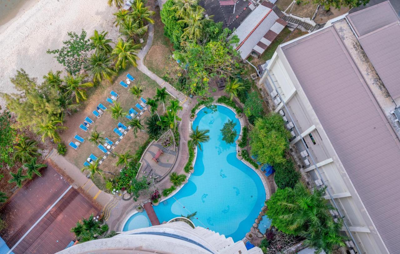 Romantic Couple Suite + Beach-Front Balcony Tanjung Bungah (Penang) Exterior foto